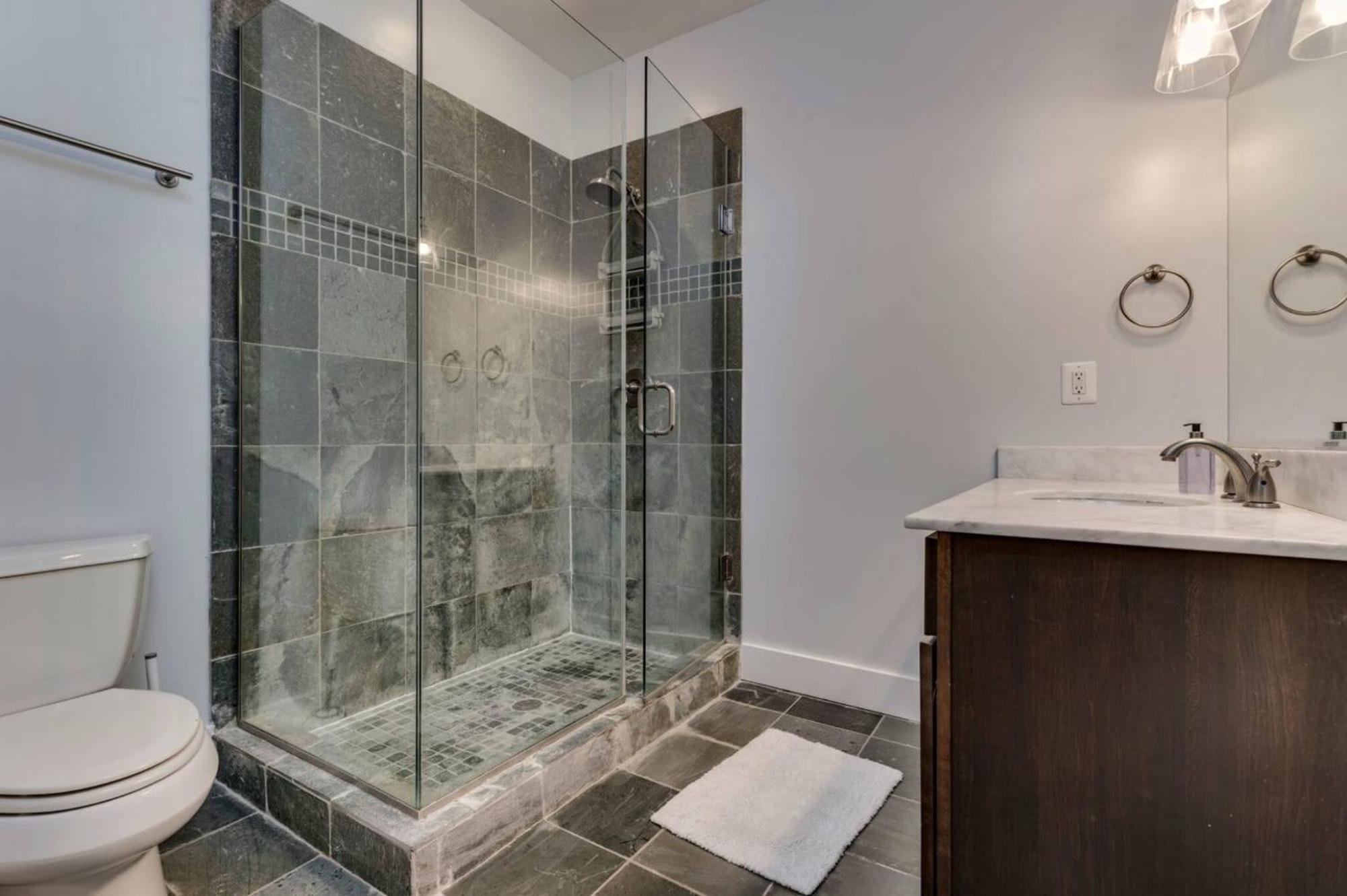 Апартаменты Luxe 2Bd2Ba Townhouse In Hip Area - Near Metro Вашингтон Экстерьер фото